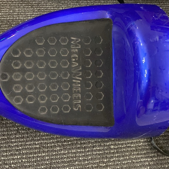 MEGAWHEELS HOVER BOARD - Picture 7 of 9